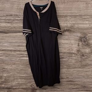 King Size Black Long T Shirt 2X/3X